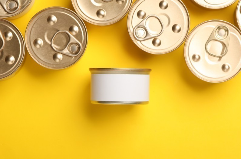 Як зберігати сухий та вологий корм для котів і собак: корисні рекомендації